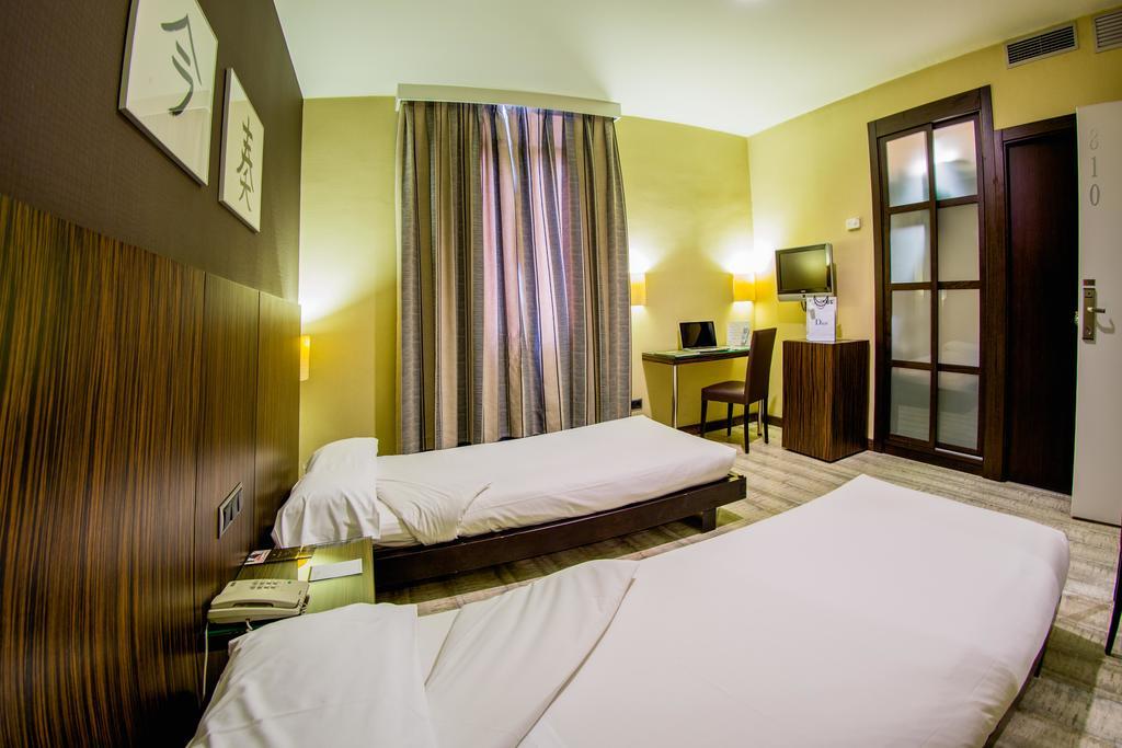 מדריד Hotel Arosa מראה חיצוני תמונה